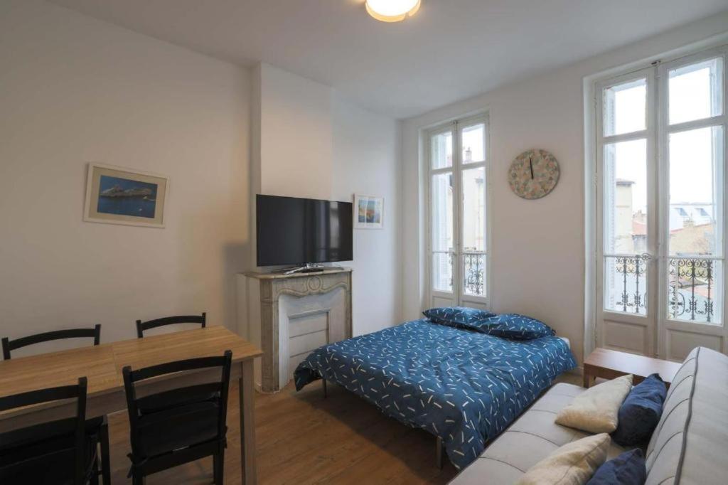 Appartement Equipe 5 Couchages Proche Hopital Europeen *